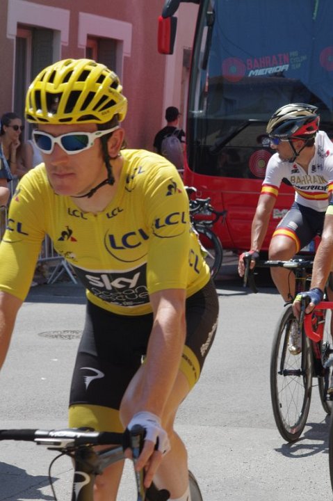 Le Tour - leaving Trie sur Baise - Geraint the eventual victor